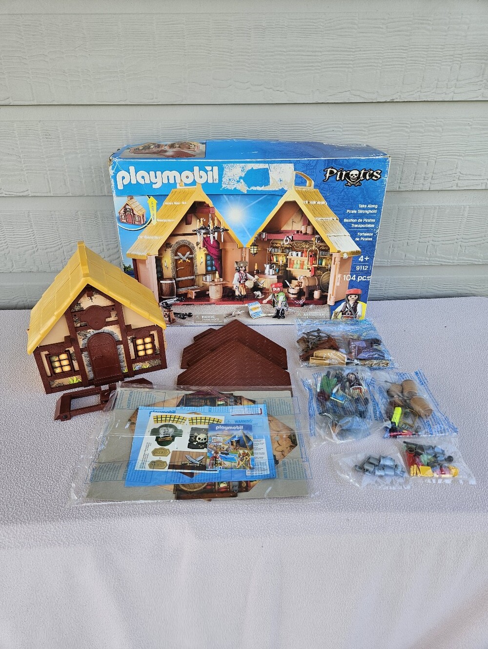 Playmobil 9112 Take Along Pirate Stronghold Building Kit OPEN BOX